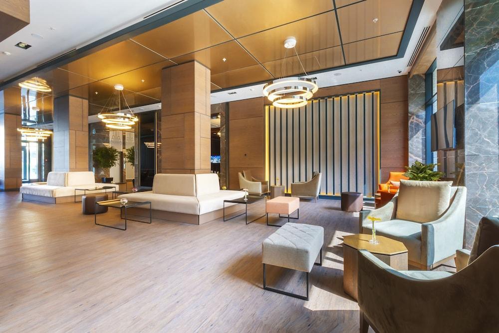 Movenpick Winter Park होटल